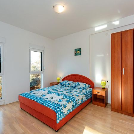 Apartments Bel&Rus Hestia Budva Bagian luar foto