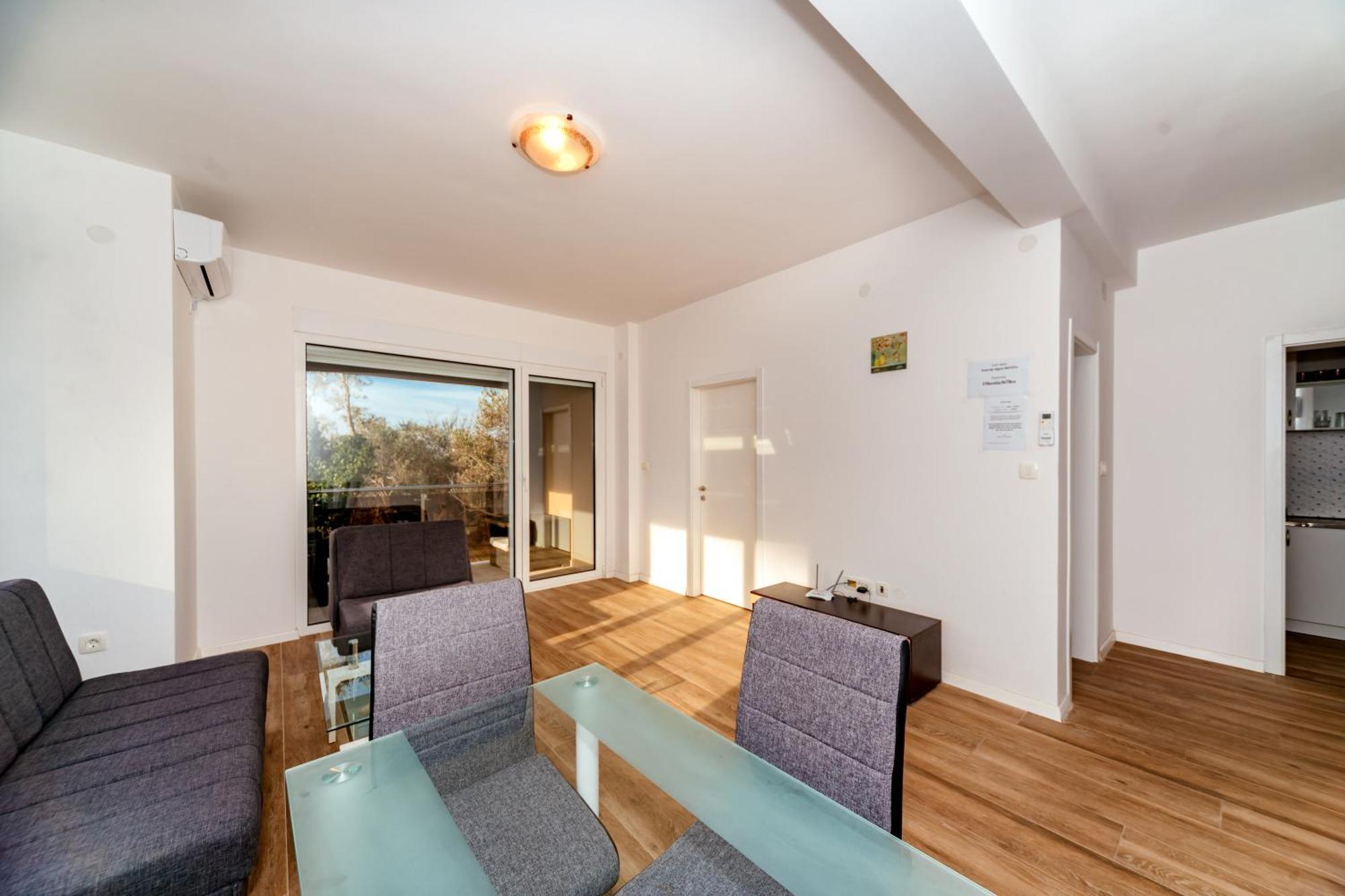Apartments Bel&Rus Hestia Budva Bagian luar foto
