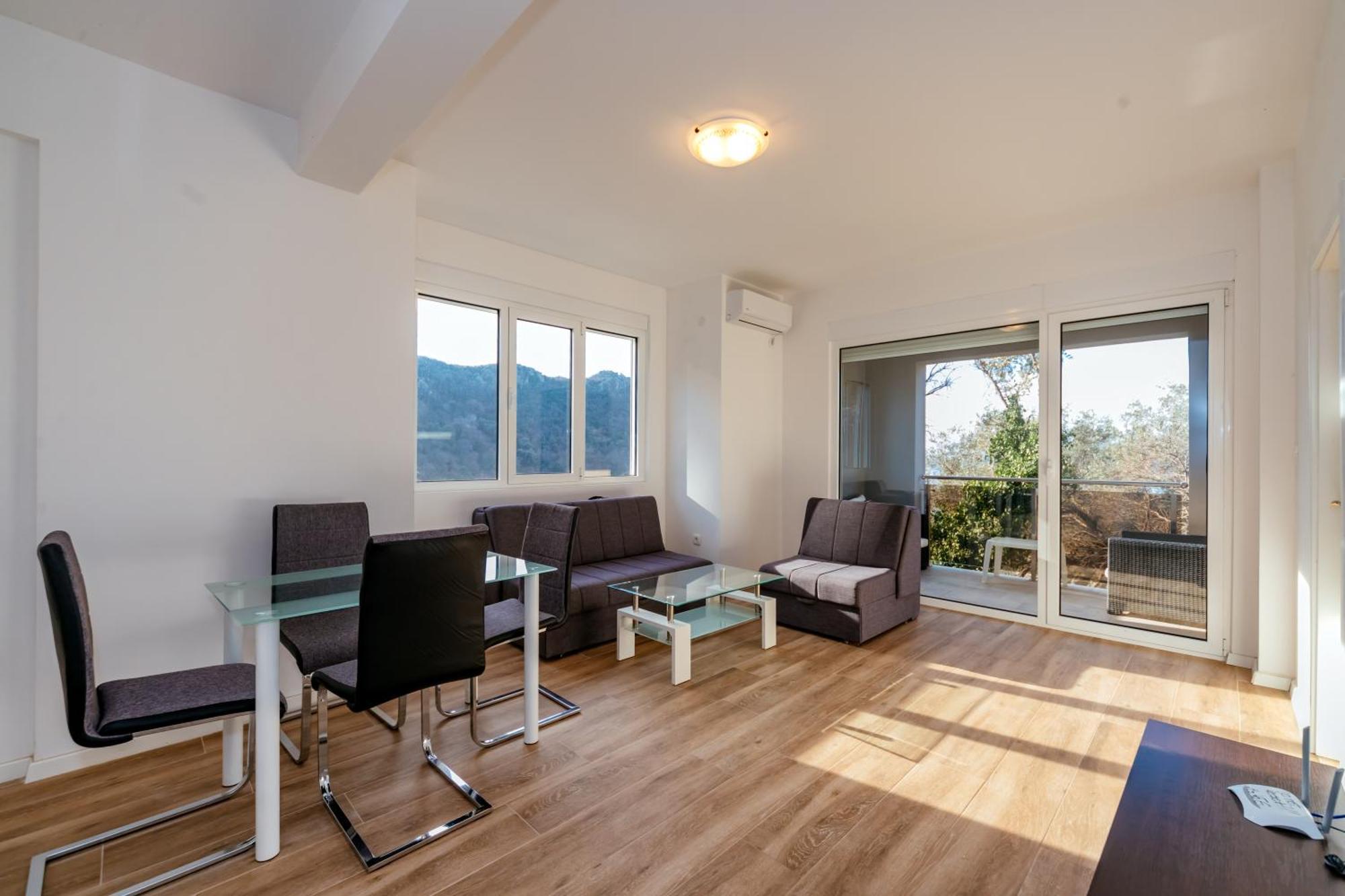 Apartments Bel&Rus Hestia Budva Bagian luar foto