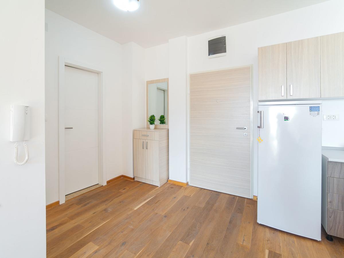 Apartments Bel&Rus Hestia Budva Ruang foto