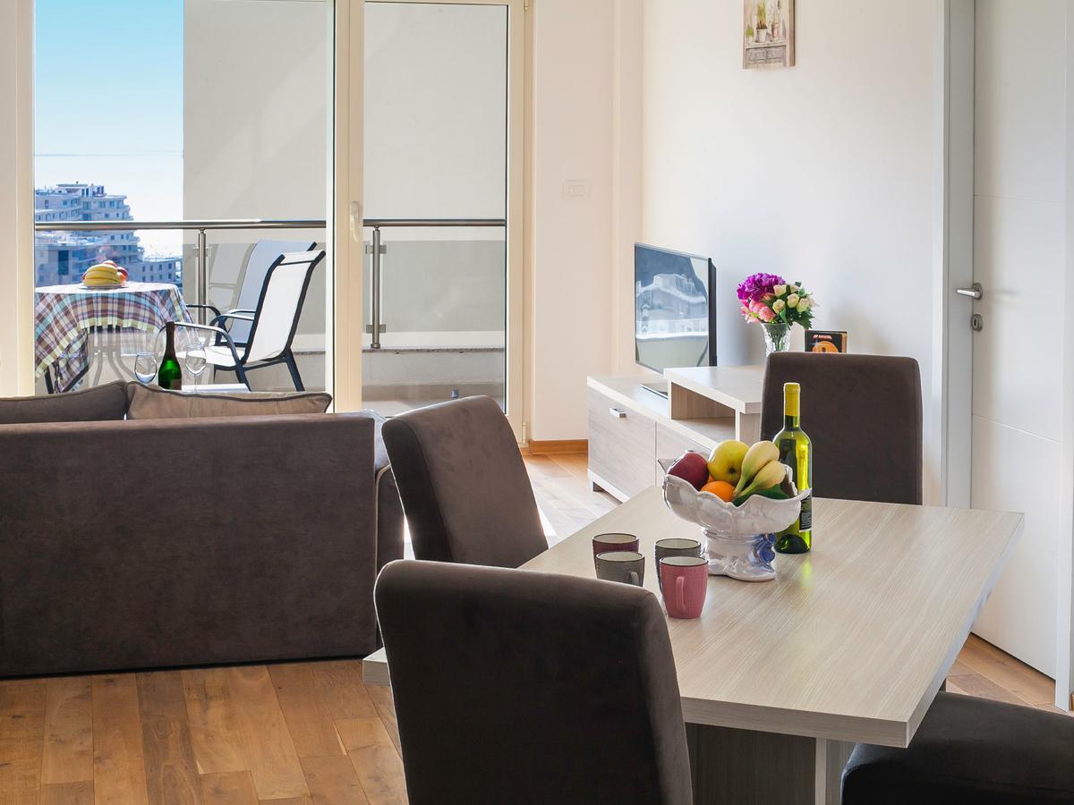 Apartments Bel&Rus Hestia Budva Bagian luar foto